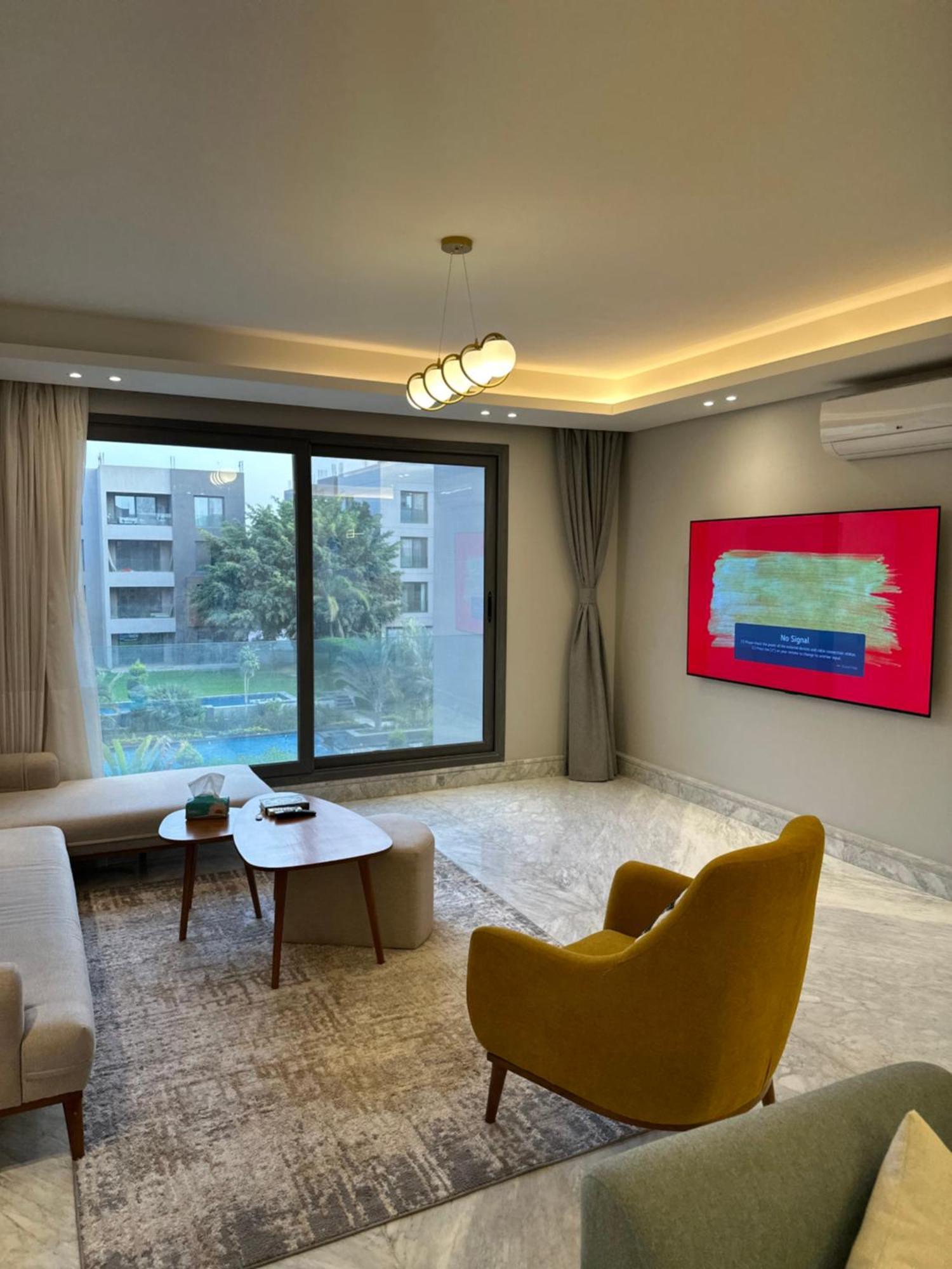 Omi Resdance Silver Palm Apartment